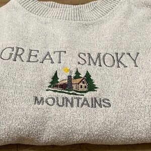 Cozy Gray Crewneck with Mountain Design